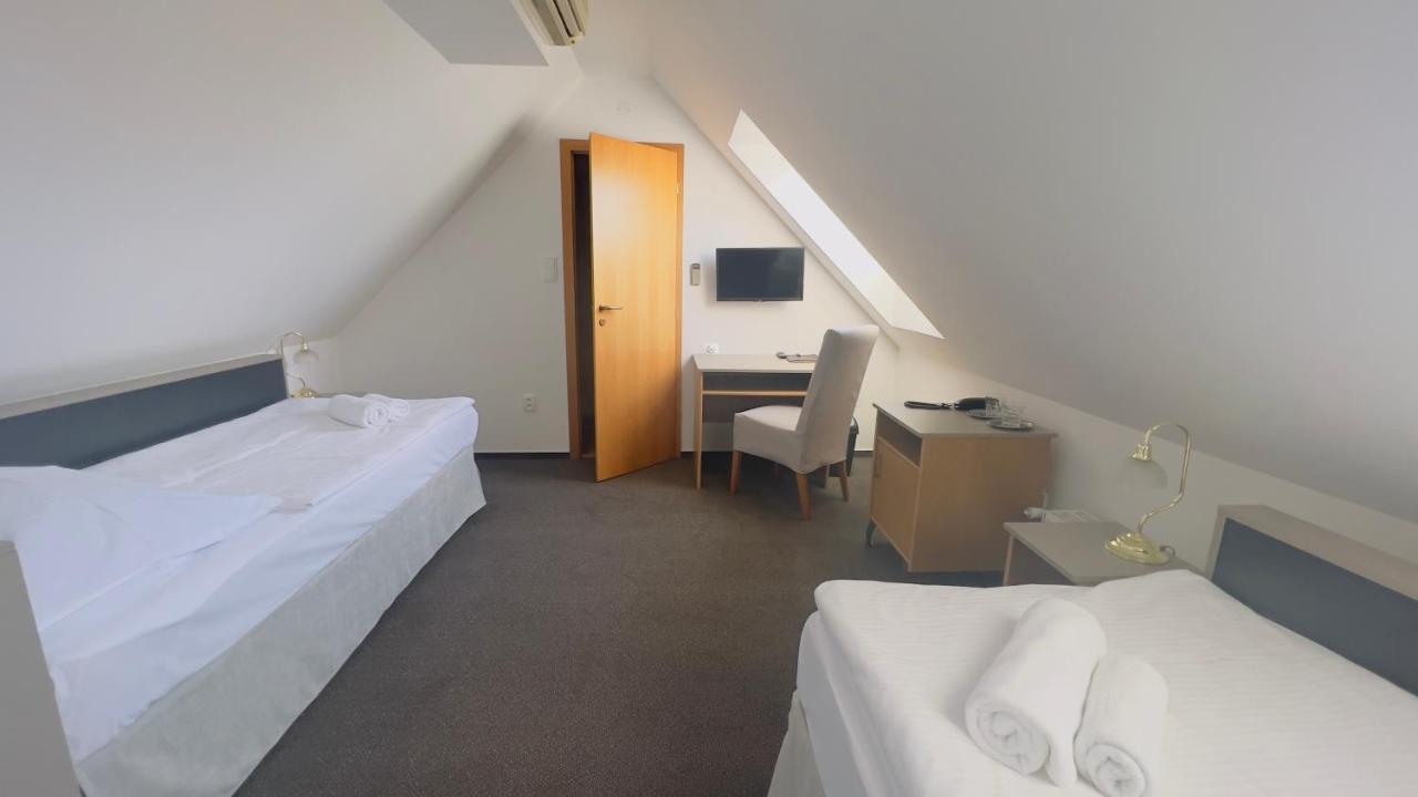 Hotel PAYER Teplice Extérieur photo