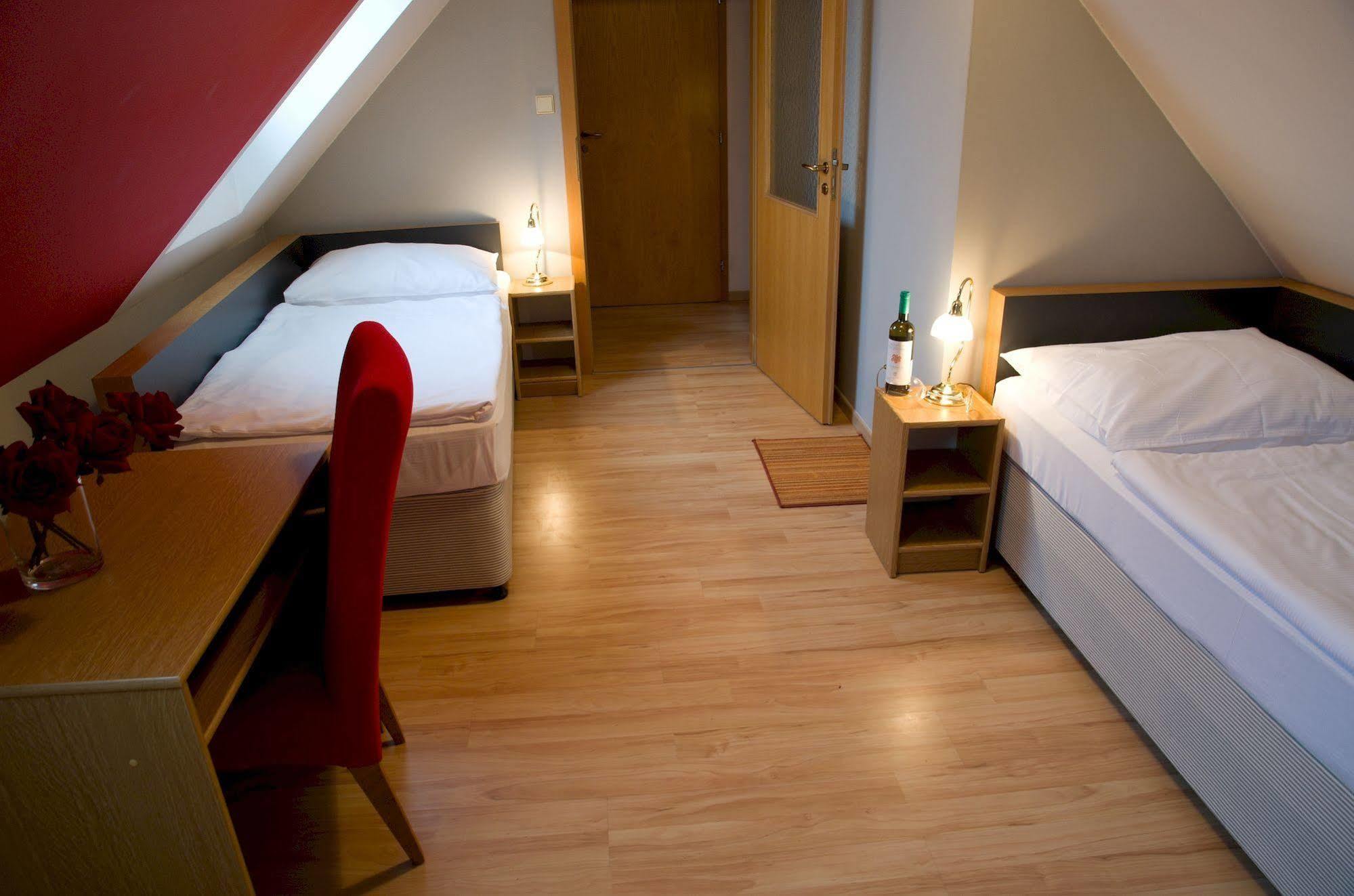 Hotel PAYER Teplice Extérieur photo