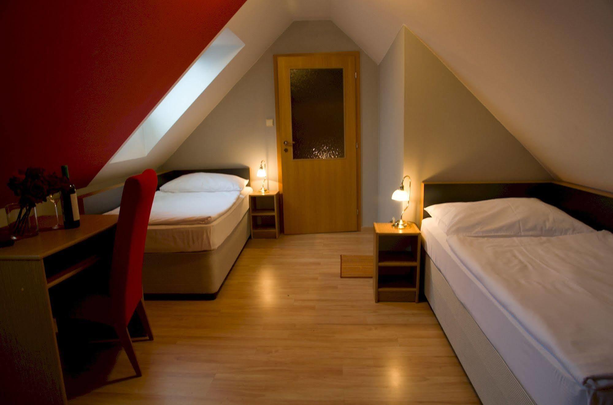 Hotel PAYER Teplice Extérieur photo